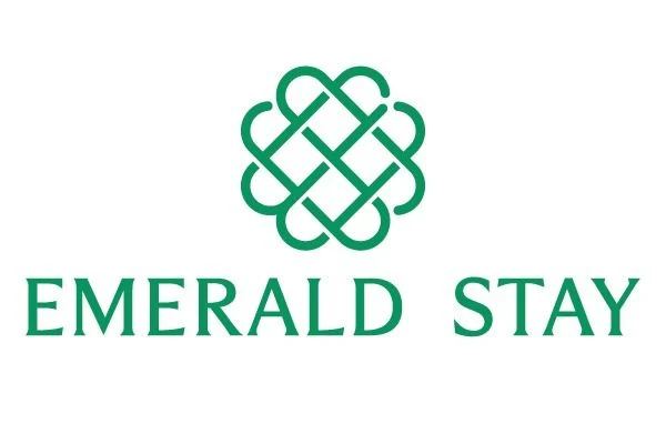Emerald Stay logo